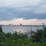 Meerzeit Eg Appartement Altefähr